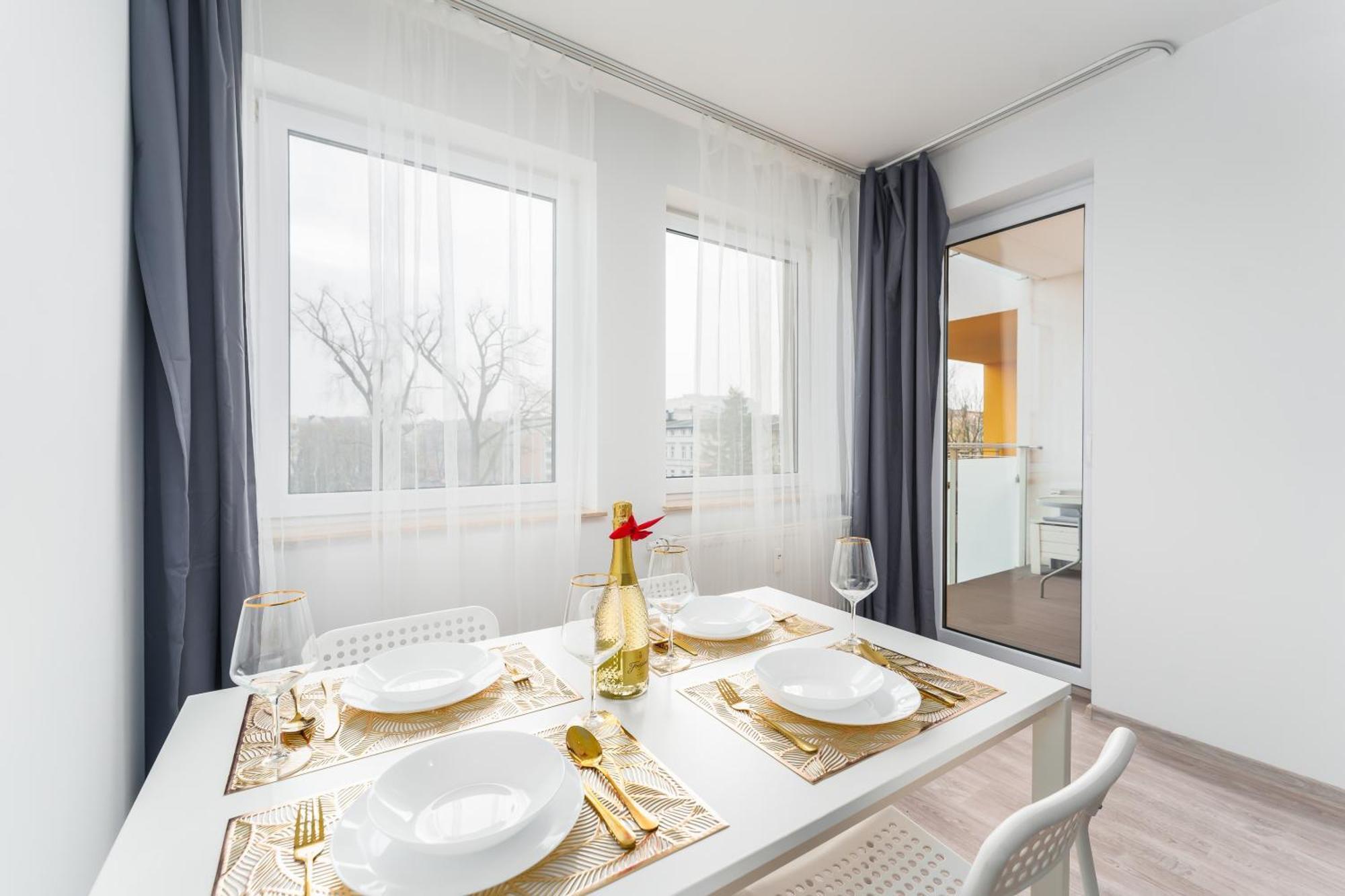 Apartament Miodowy Dom * Kolobrzeg